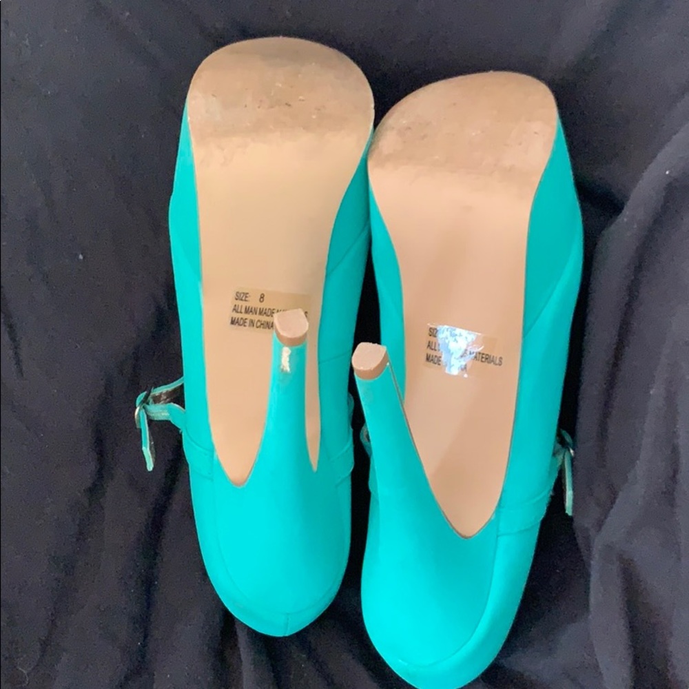 Mary Jane high heels - Picture 4 of 4